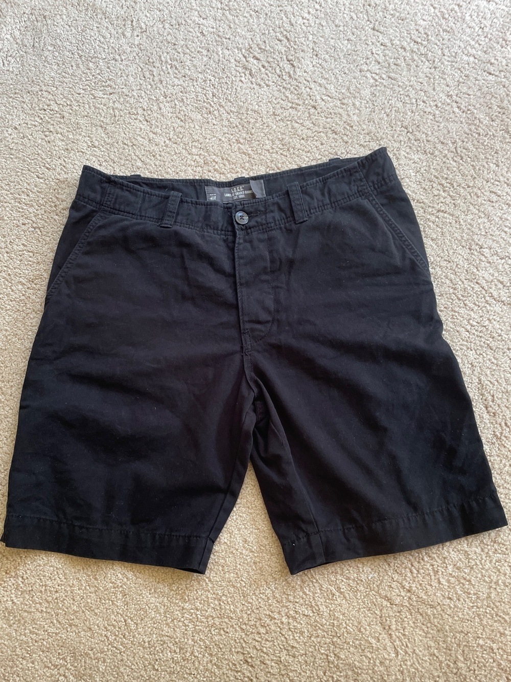 H&M Men’s Black Flat Front Chino Shorts